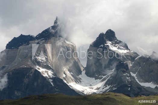 Picture of Orres del Paine